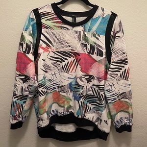 Artistic and colorful long sleeve